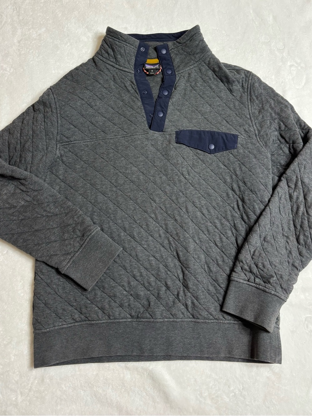 Patagonia Men's Quilted Zip-Placket Sweater - Dark Gray with Navy Trim